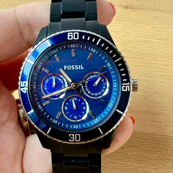 FOSSIL NAVY BLUE BLACK QUARTZ ANALOG WOMEN’S UNISEX WATCH MINT CONDITION RARE
